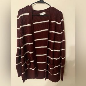 Maroon and white open cardigan